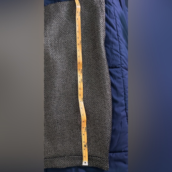 Banana Republic Grey Metallic Skirt - Picture 7 of 8